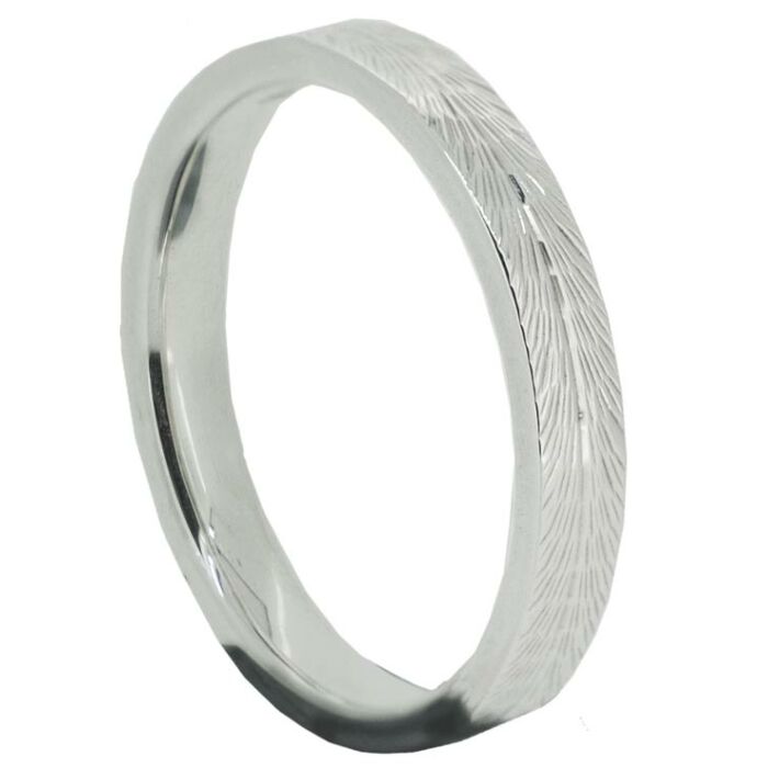 Flat wedding band CUT 9 - Wedding rings Diamond Cut Feather pattern