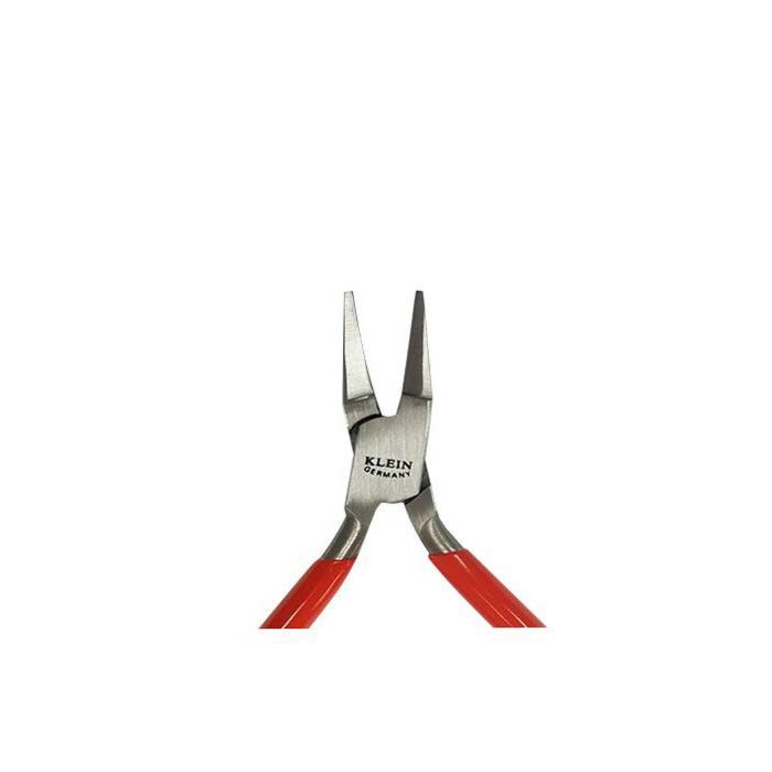 Flat Nosed Pliers